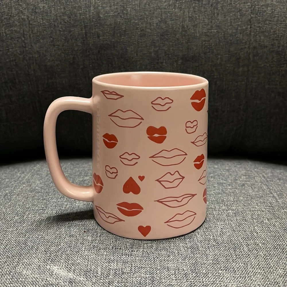 Starbucks 2021 Valentines Hearts-Lips Mug